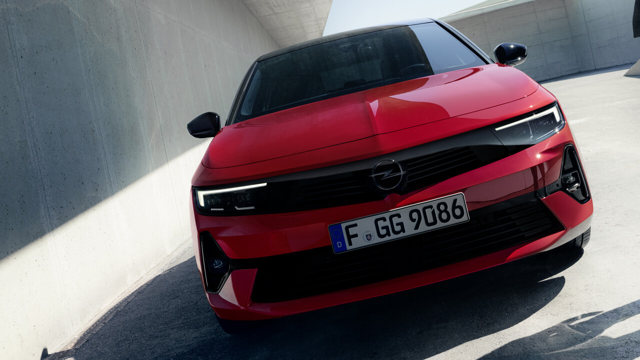 Opel Astra - Design - Budoucnost stojí před vámi Opel Astra