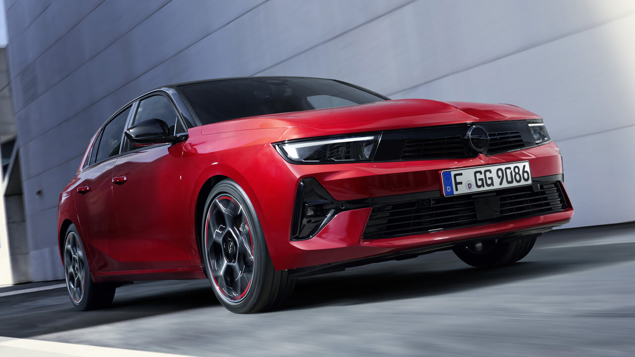 Opel Astra - Jízdní dynamika - Nová generace motorů Opel Astra