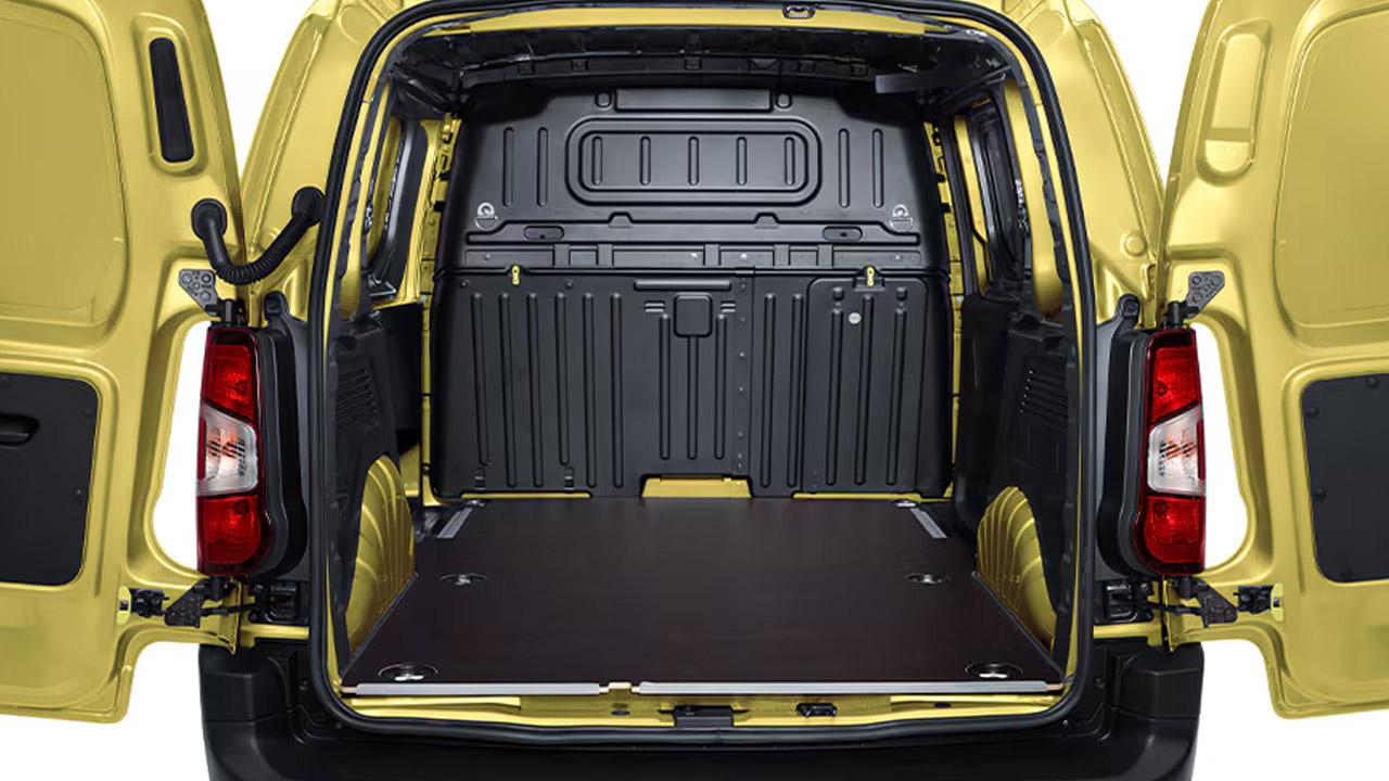 Opel Combo Van - Všestrannost - Přepážka Opel Combo Van