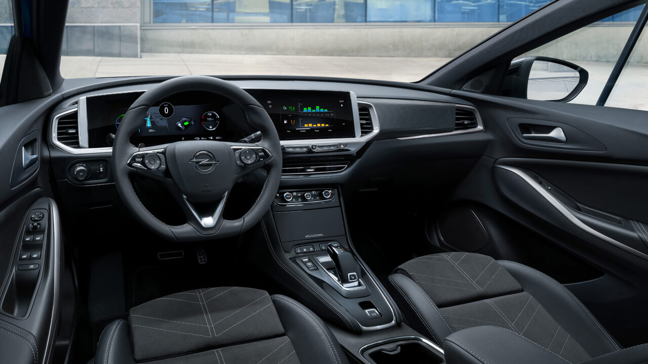 Opel Crandland Hybrid - Design - Interiér Opel Crandland Hybrid