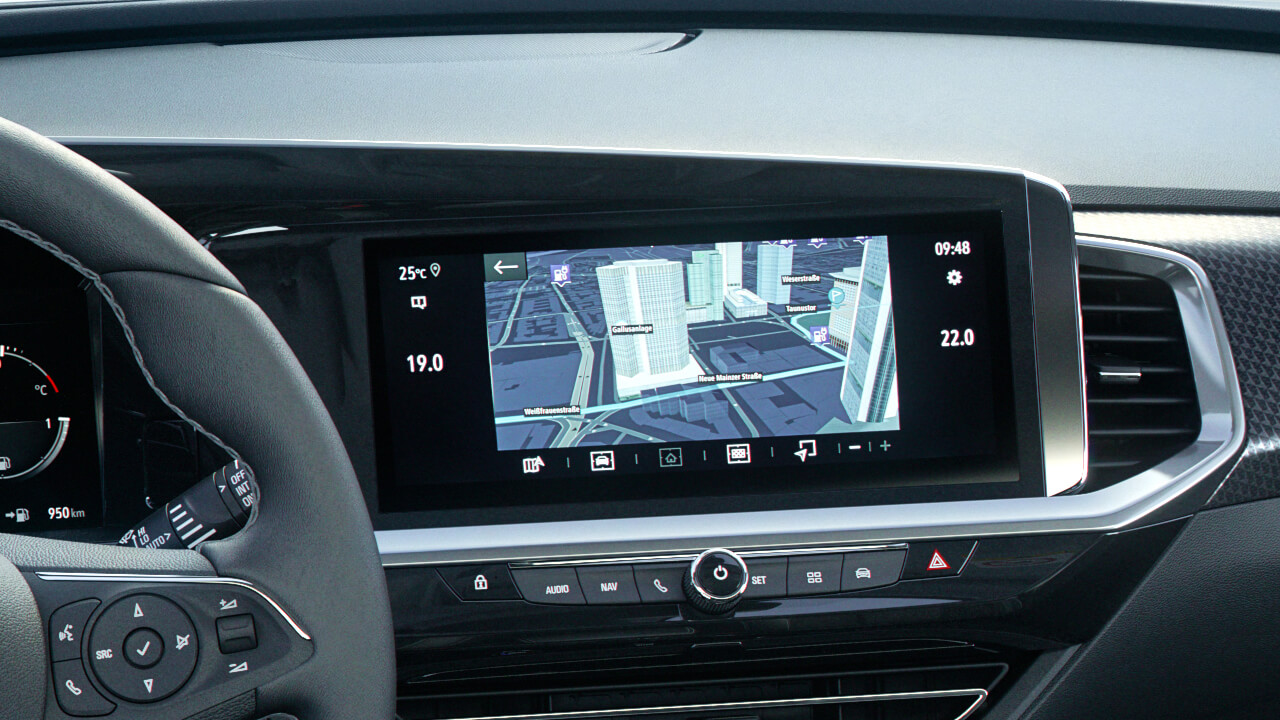 Opel Crandland Hybrid - Navigace - Infozábava Opel Crandland Hybrid