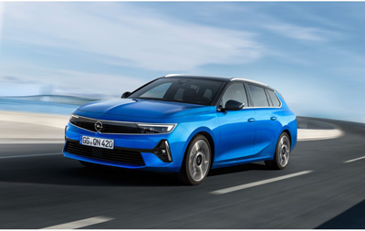 Praktické a prostorné kombi: Nový Opel Astra Sports Tourer se představuje