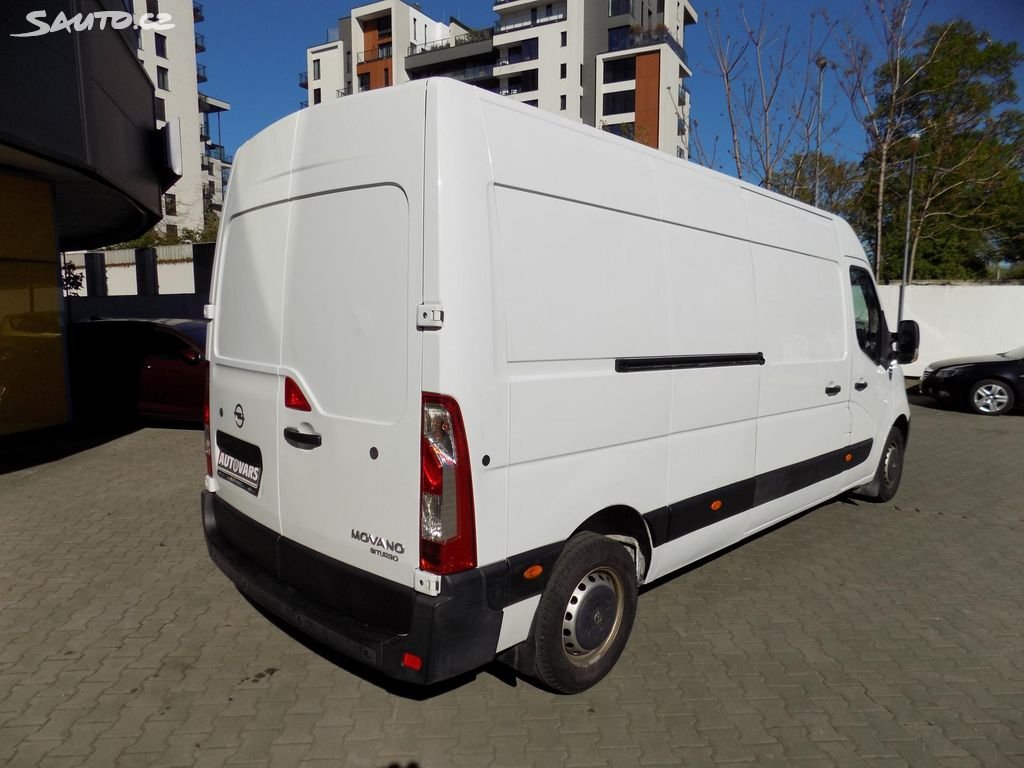 Opel Movano