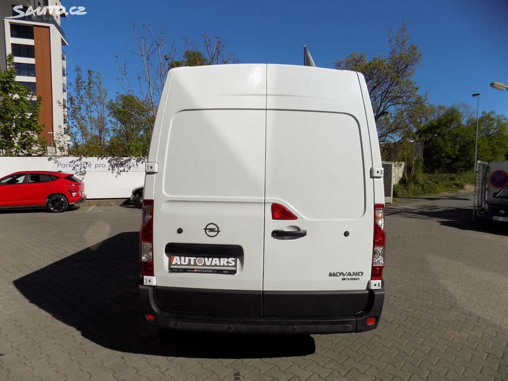 Opel Movano