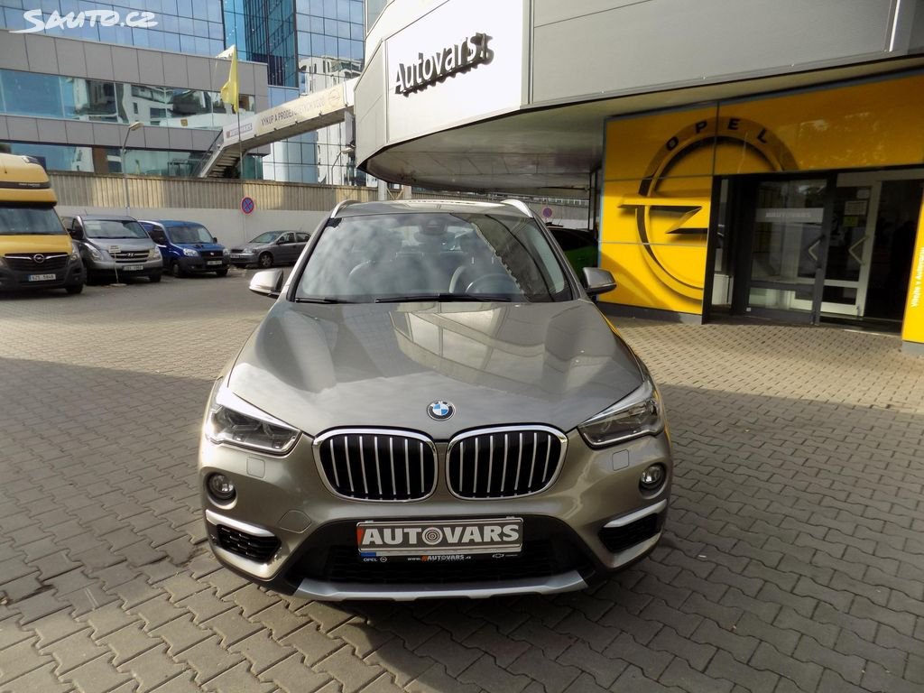 BMW X1